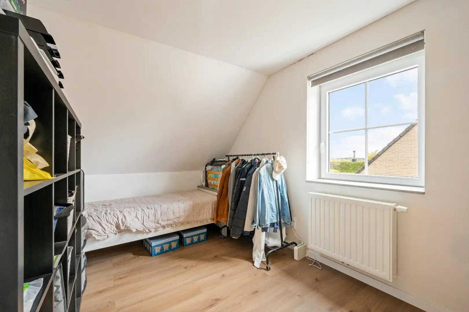 Instapklare halfopen woning met 4 slaapkamers, garage en tuin in Moorslede  foto 14