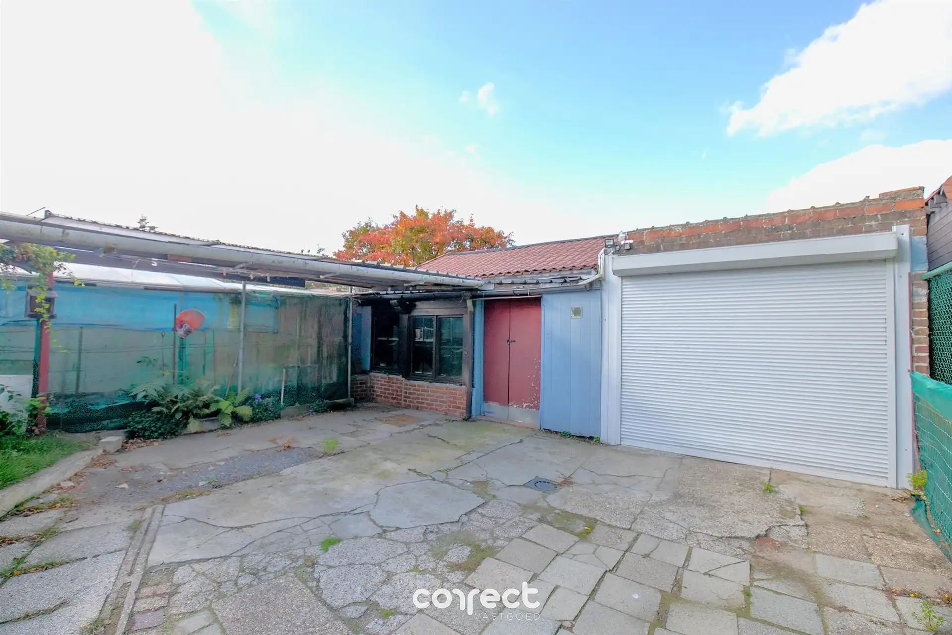 Te renoveren halfopen bebouwing met heel wat potentieel.  foto 10