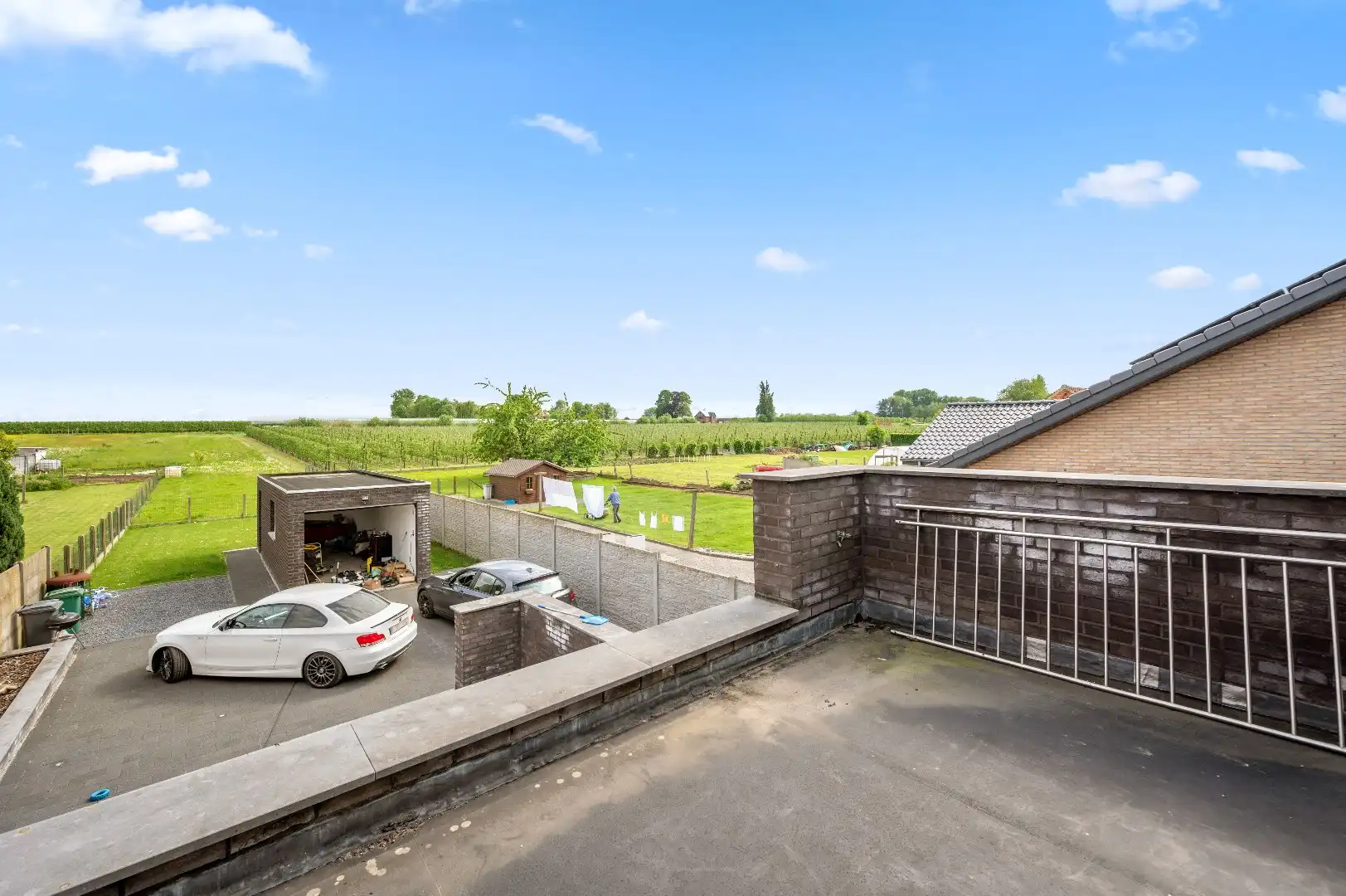 Mooie instapklare woning met tuin, terras, garage en 4 slpks foto 21