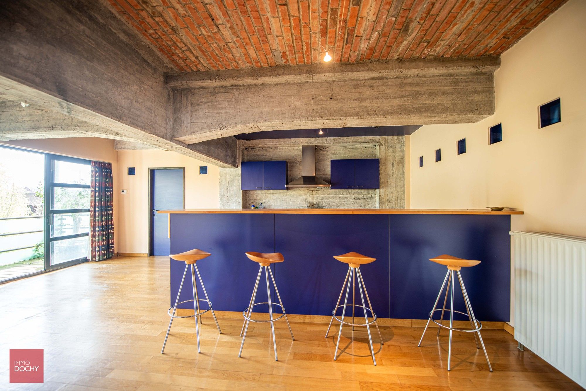 Ruime loft in voormalig fabrieksgebouw foto 11