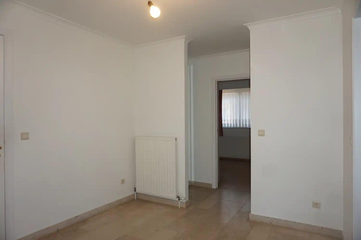 Instapklaar appartement met 2 slaapkamers, terras en dubbele ondergrondse garage – Solferinostraat 4, Paal foto 8