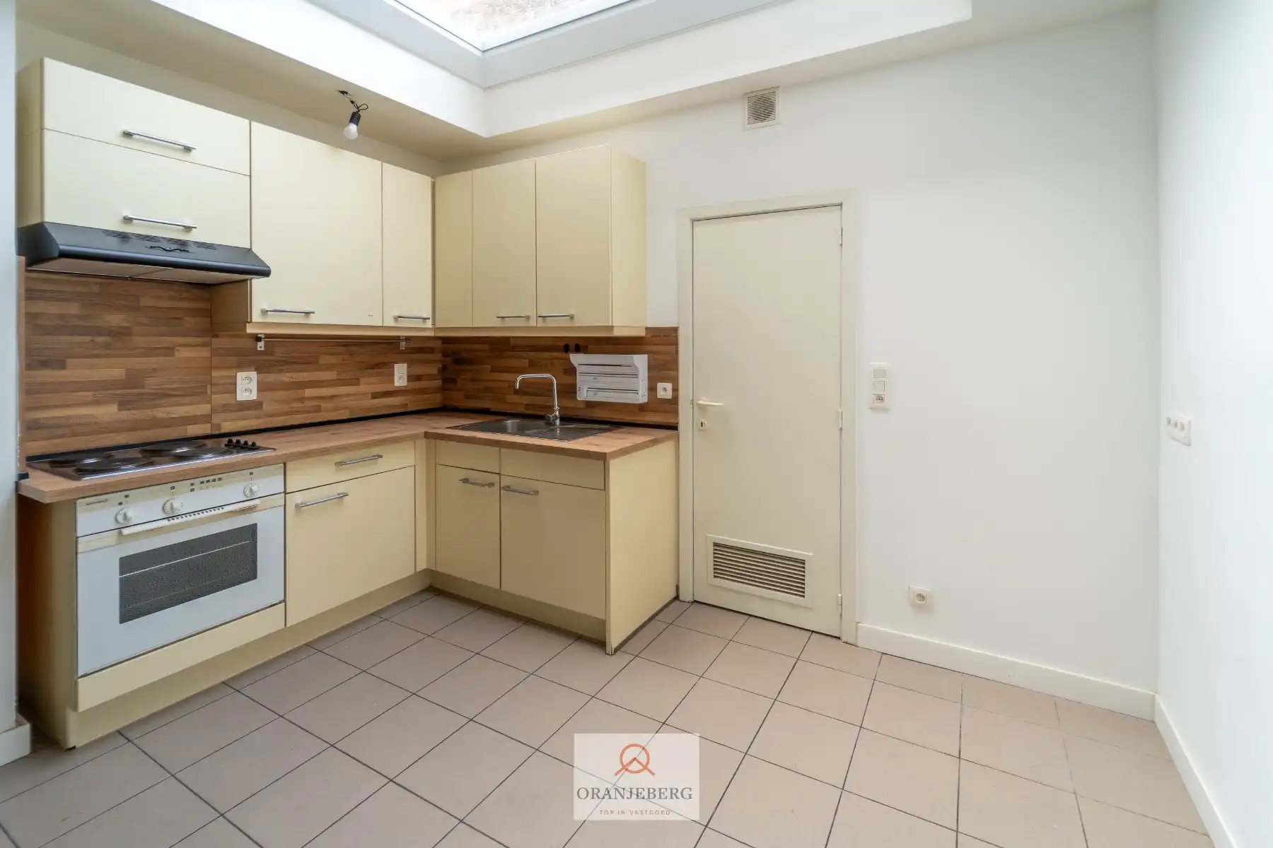 Instapklaar 2 slpk rijhuisje in rustige straat te koop op TOPligging nabij Gent foto 8