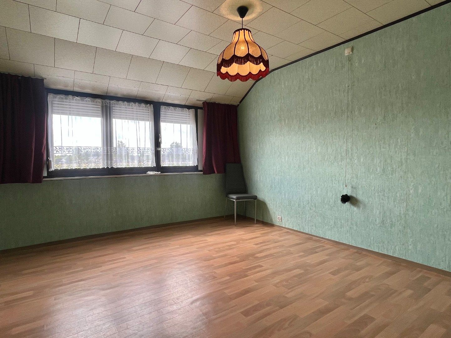 Half open woning te koop op ruim perceel in Ingelmunster!  foto 13