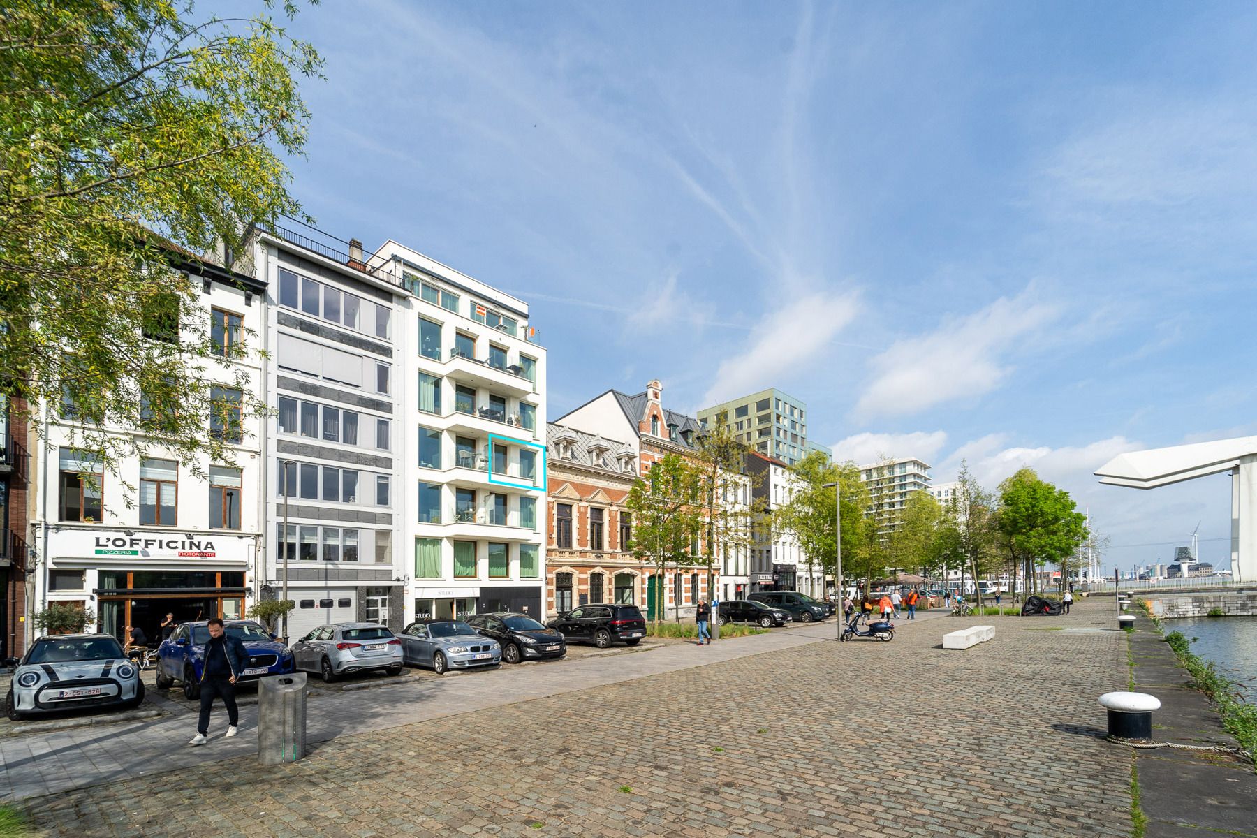 2-slaapkamer appartement met terras op het Eilandje foto 10