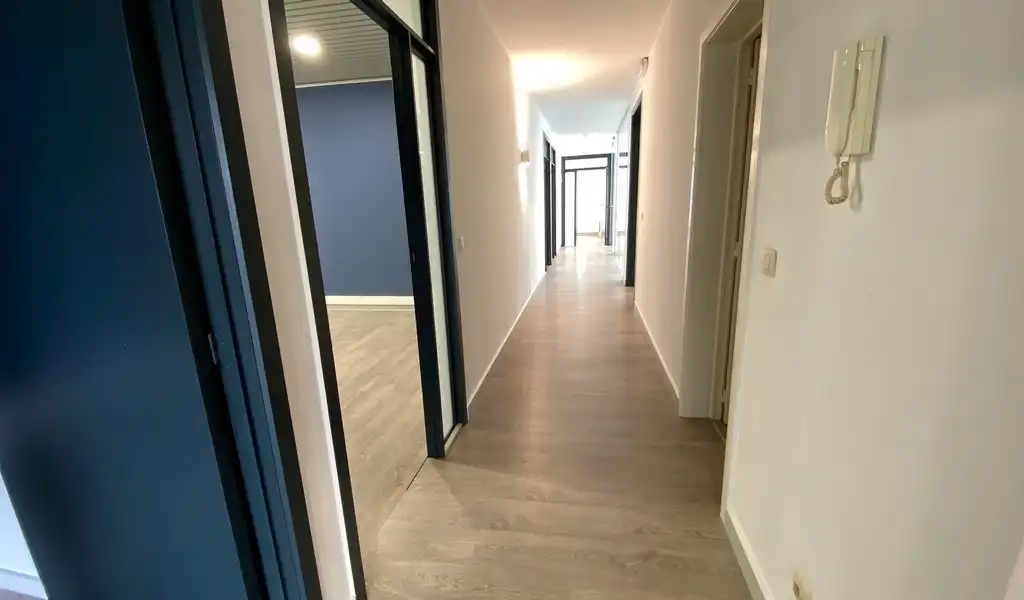 Kantoren te huur aan klaverblad in Gent foto 25