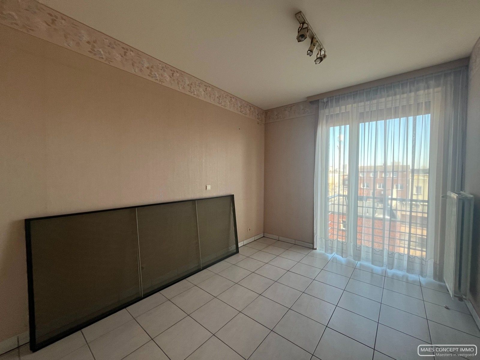 Appartement met 2 slaapkamers en 2 ruime terrassen in het hart van Roeselare foto 14