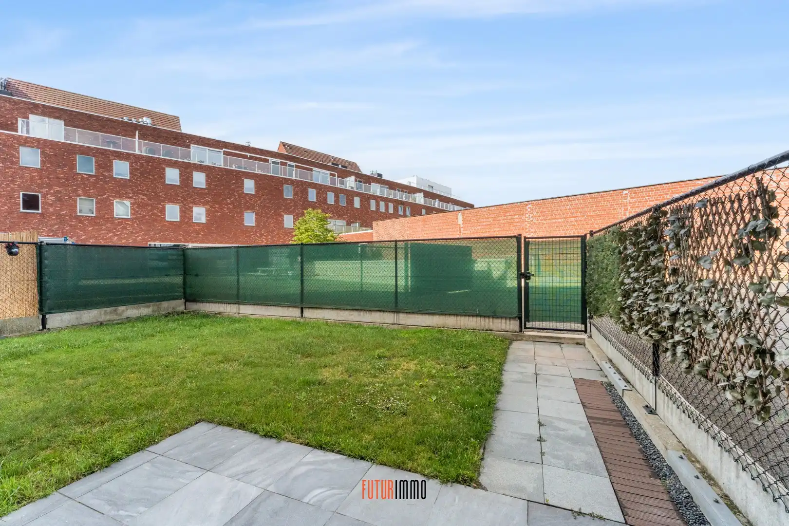 Lichtrijk gelijkvloersappartement met tuintje te Brugge foto 13