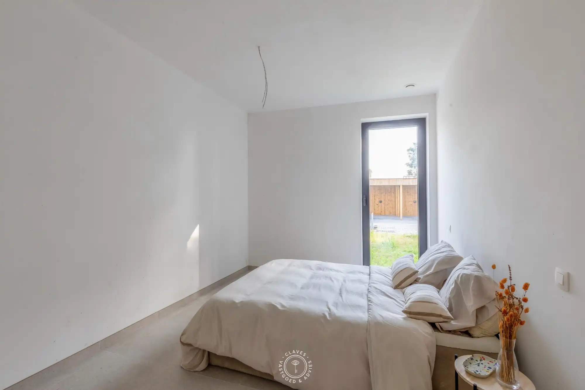 Deluxe drieslaapkamerappartement met privatieve tuin foto 14