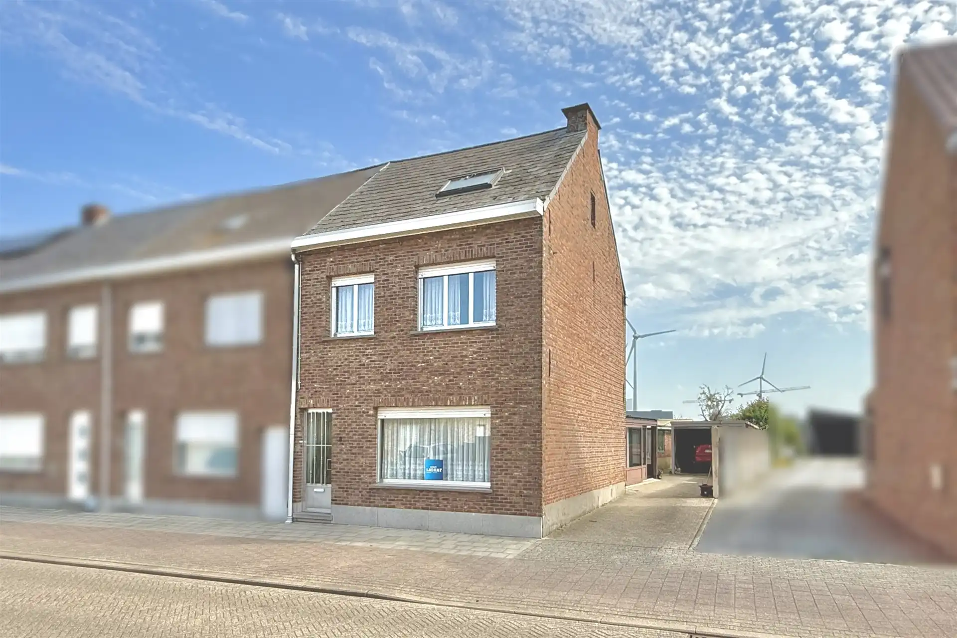 Hoofdfoto van de publicatie: Te renoveren woning HOB op grond van 6a