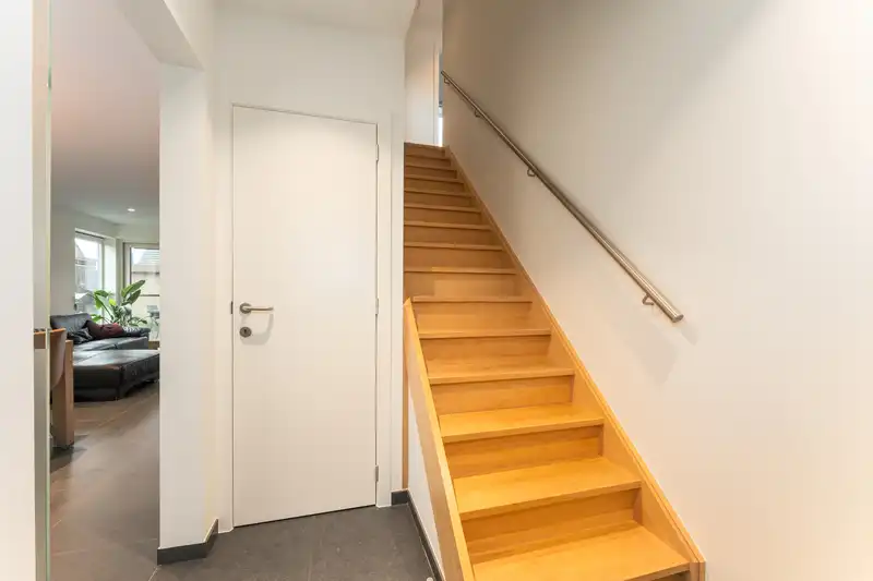 HOOGLEDE – Moderne gezinswoning met zonnige tuin en tal van extra’s! opp. 351 m² foto 10