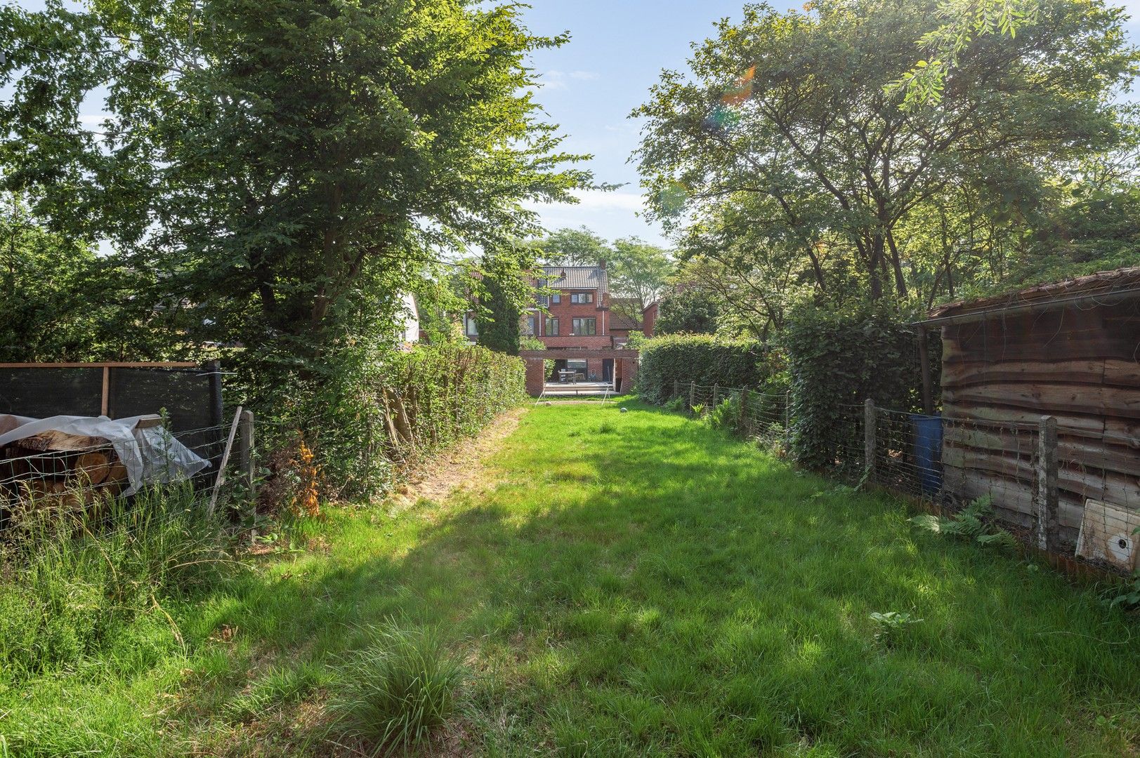 Gerenoveerde woning met 4 slpk, ruime tuin in rustige buurt foto 7