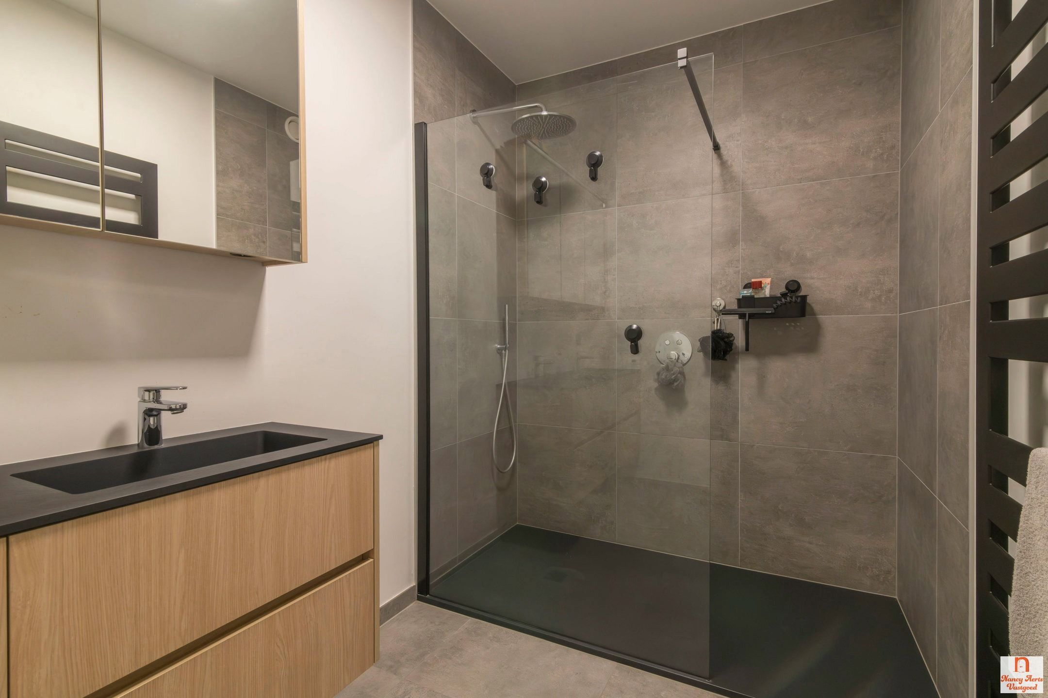 Exclusief wonen aan het water - inclusief 2 autostaanplaatsen foto 16