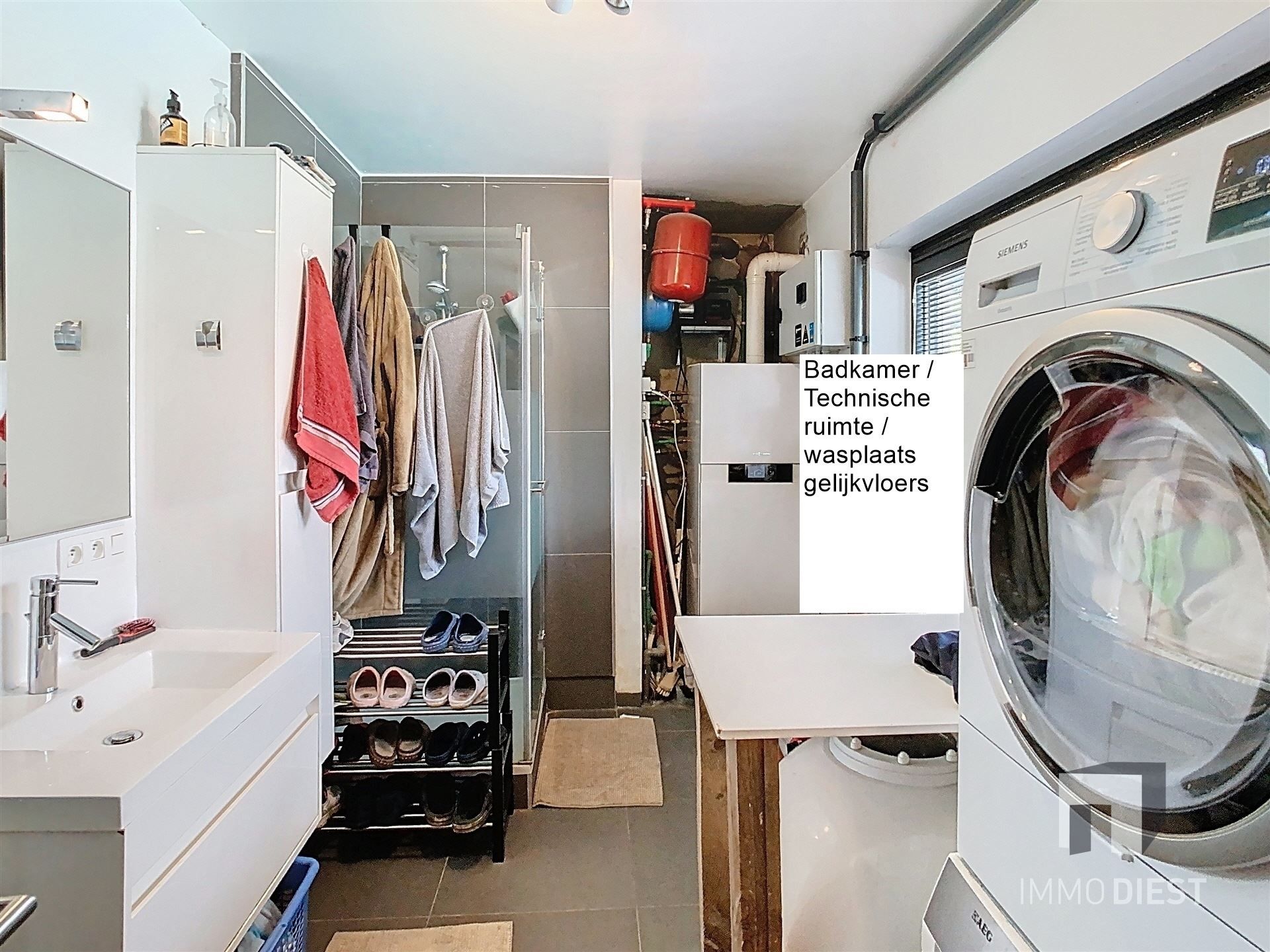 Handelspand met luxe woonst op goede locatie foto 28
