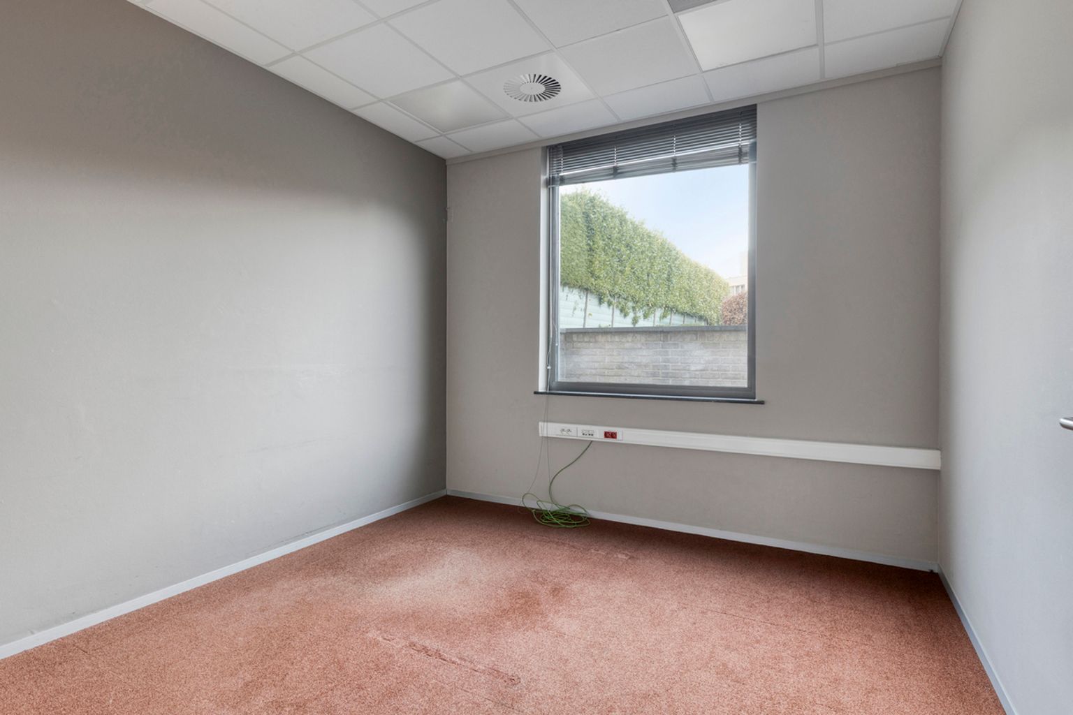 Uitstekend onderhouden gebouw voor gemengd gebruik foto 10