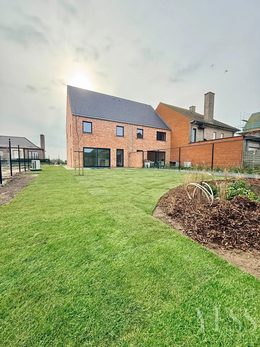 Laatste Lot - Instapklare Nieuwbouw woning! foto 21