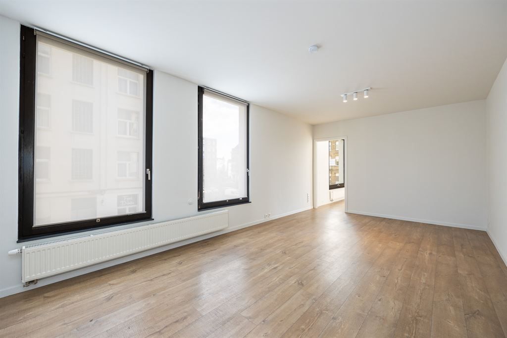 Instapklaar appartement op centrale locatie foto 5
