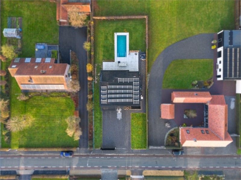 MAGNIFIEKE OPEN BEBOUWING MET GROOT ZWEMBAD EN 400M² AAN BEWOONBARE OPPERVLAKTE IN HET GEZELLIGE WELLEN foto 59