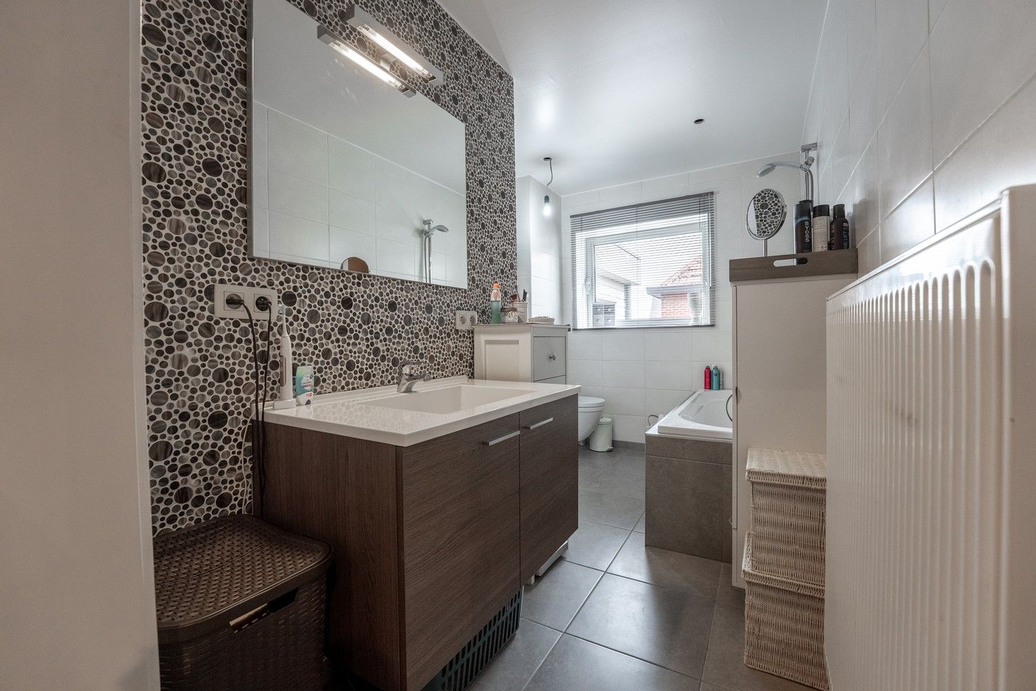 Ruim 3 slaapkamer appartement nabij het centrum van Balen foto 4