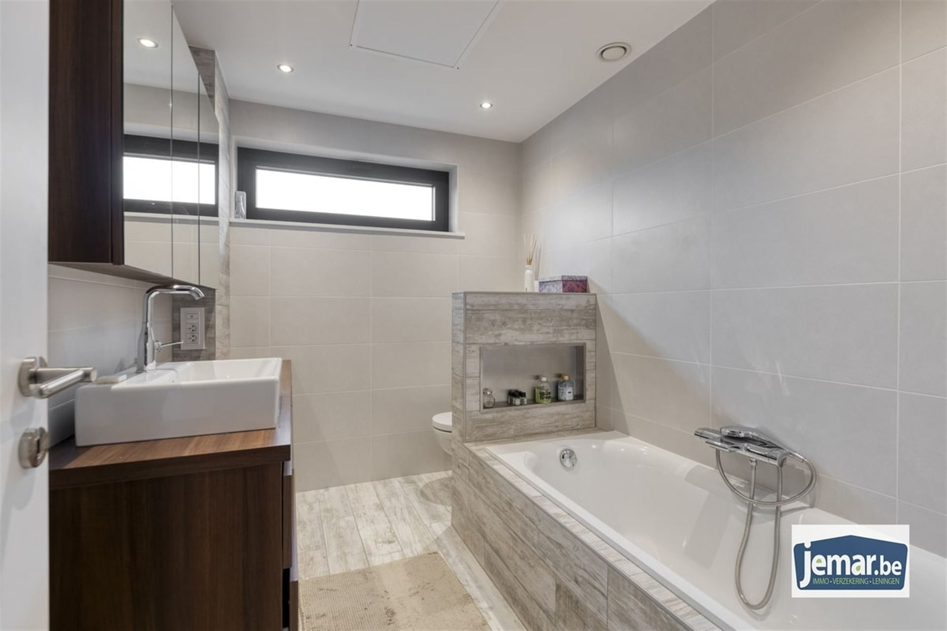 Gezinswoning met 5 slaapkamers, epc label C en ruime tuin in het rustige Proosterbos! foto 18