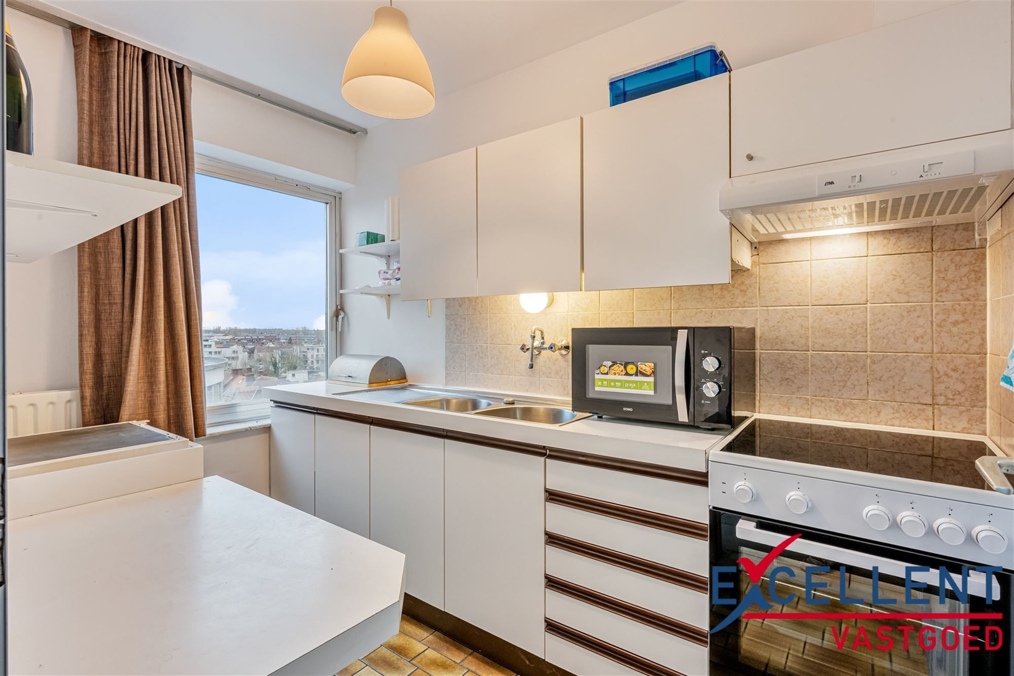 Centraal gelegen appartement met 2 slaapkamers in Deinze te koop foto 3