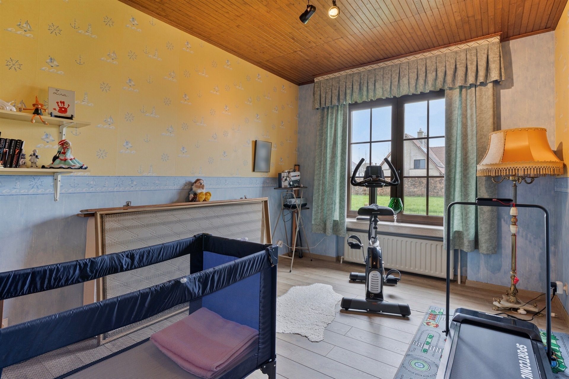 Rustig gelegen landhuis met 6 kamers foto 17