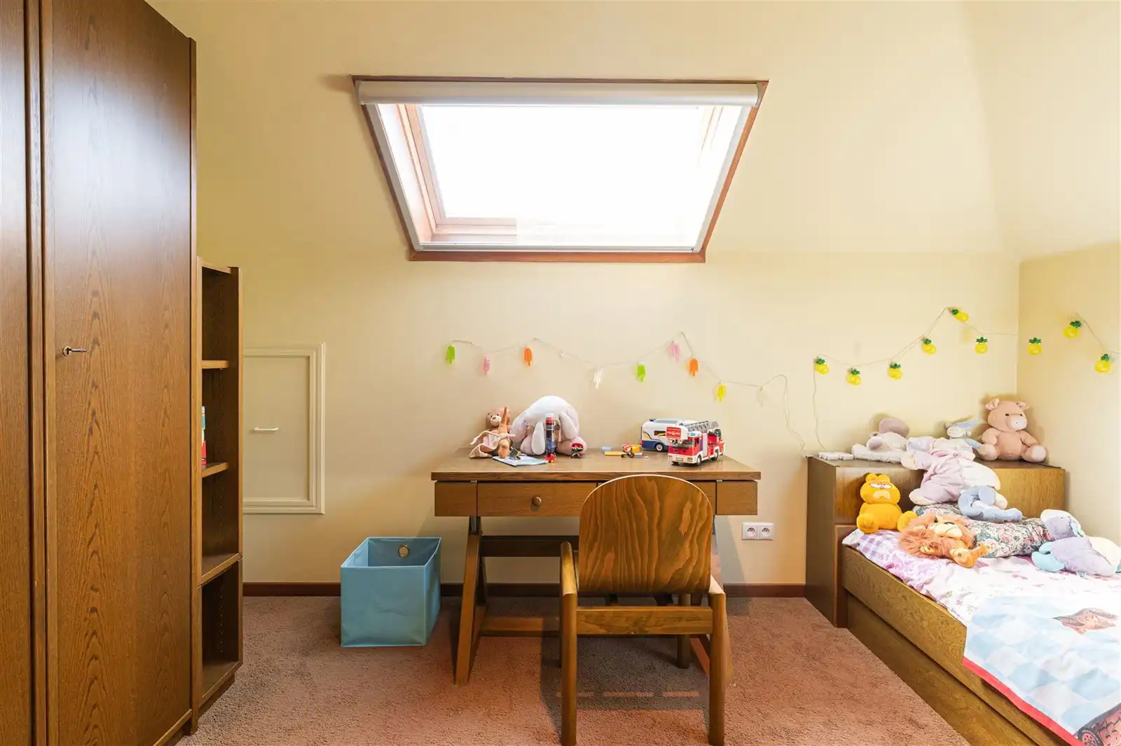 Ruime lichtrijke villa met tuin op 15are50 foto 23