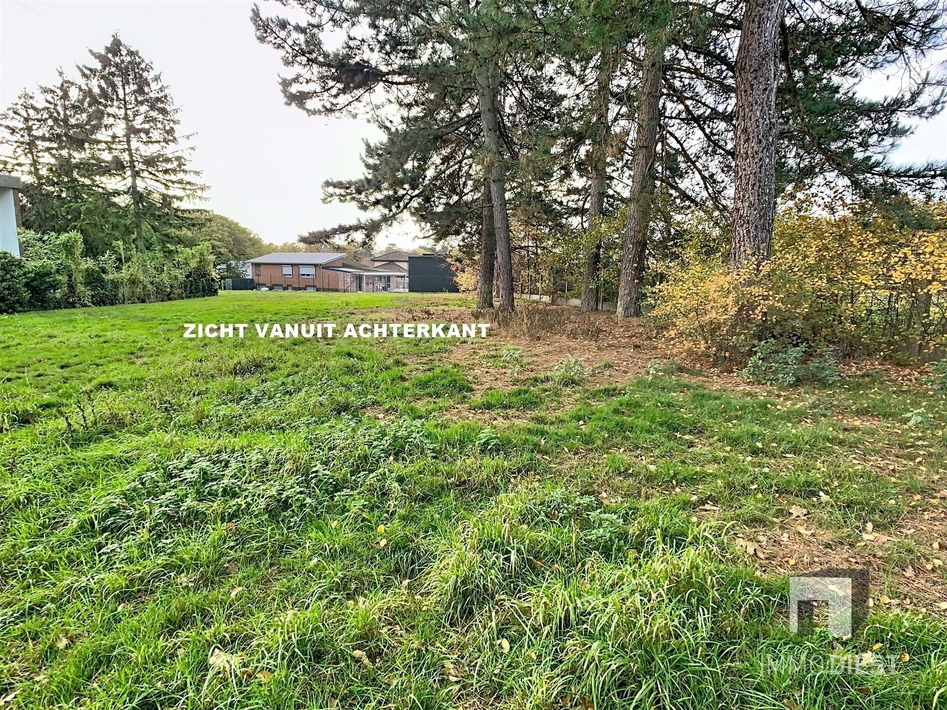 Villa op open bebouwing op 10a17ca  met achterliggende weide van 52,11 are foto 10