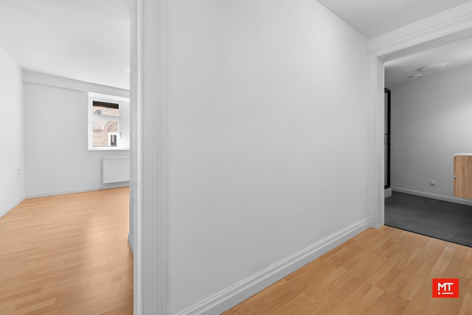 Gerenoveerd appartement op minder dan 100m van De Leet in Ieper foto 6