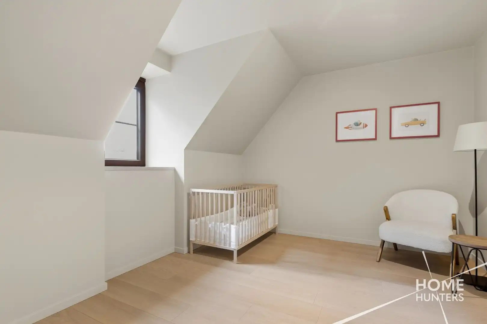 Karaktervolle landelijke woning,volledig vernieuwd en klaar voor de laatste persoonlijke afwerking foto 32