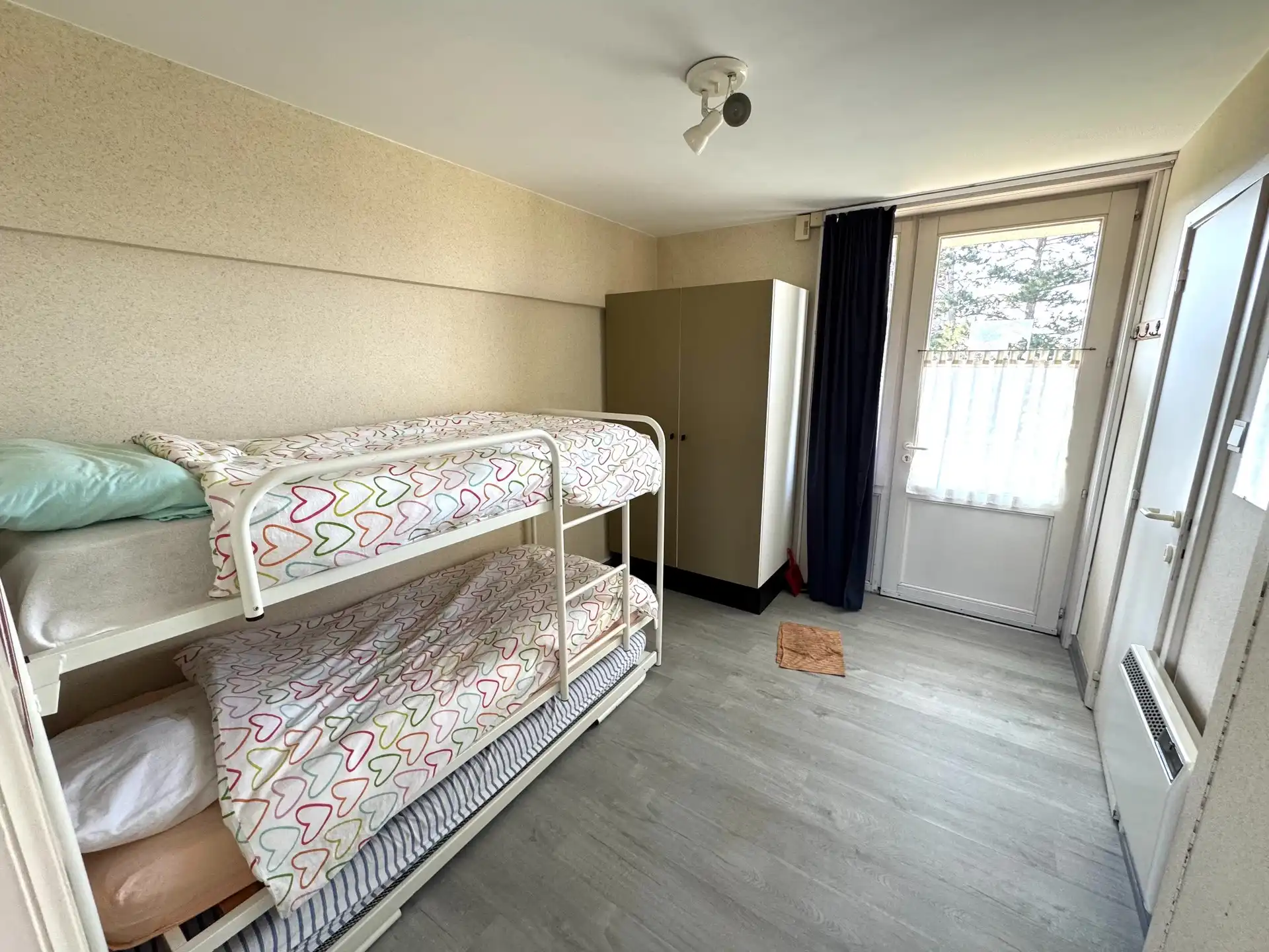 Verzorgd 1 slaapkamer appartement in het Park Atlantis te Vosseslag - De Haan. foto 7