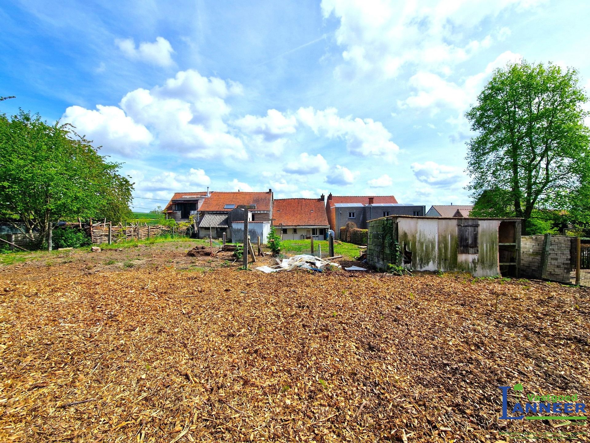 Eigendom voor vernieuwbouw op prachtlocatie te Vollezele foto 3