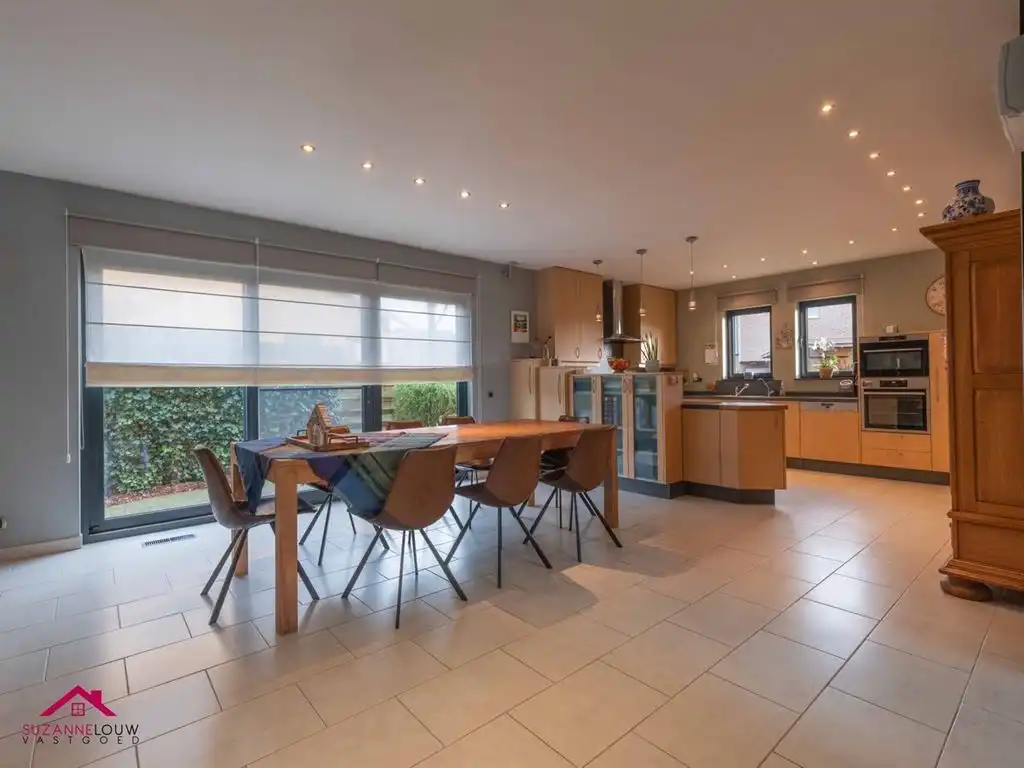 Ruime vrijstaande en instapklare woning in hedendaagse stijl foto 22