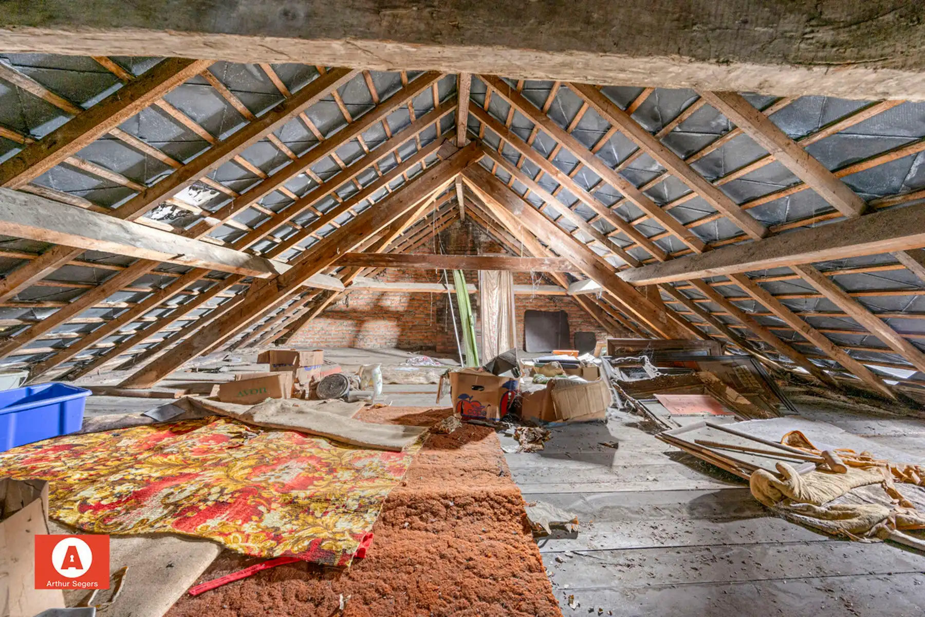 Rustig gelegen renovatieproject nabij het centrum van Opstal foto 22