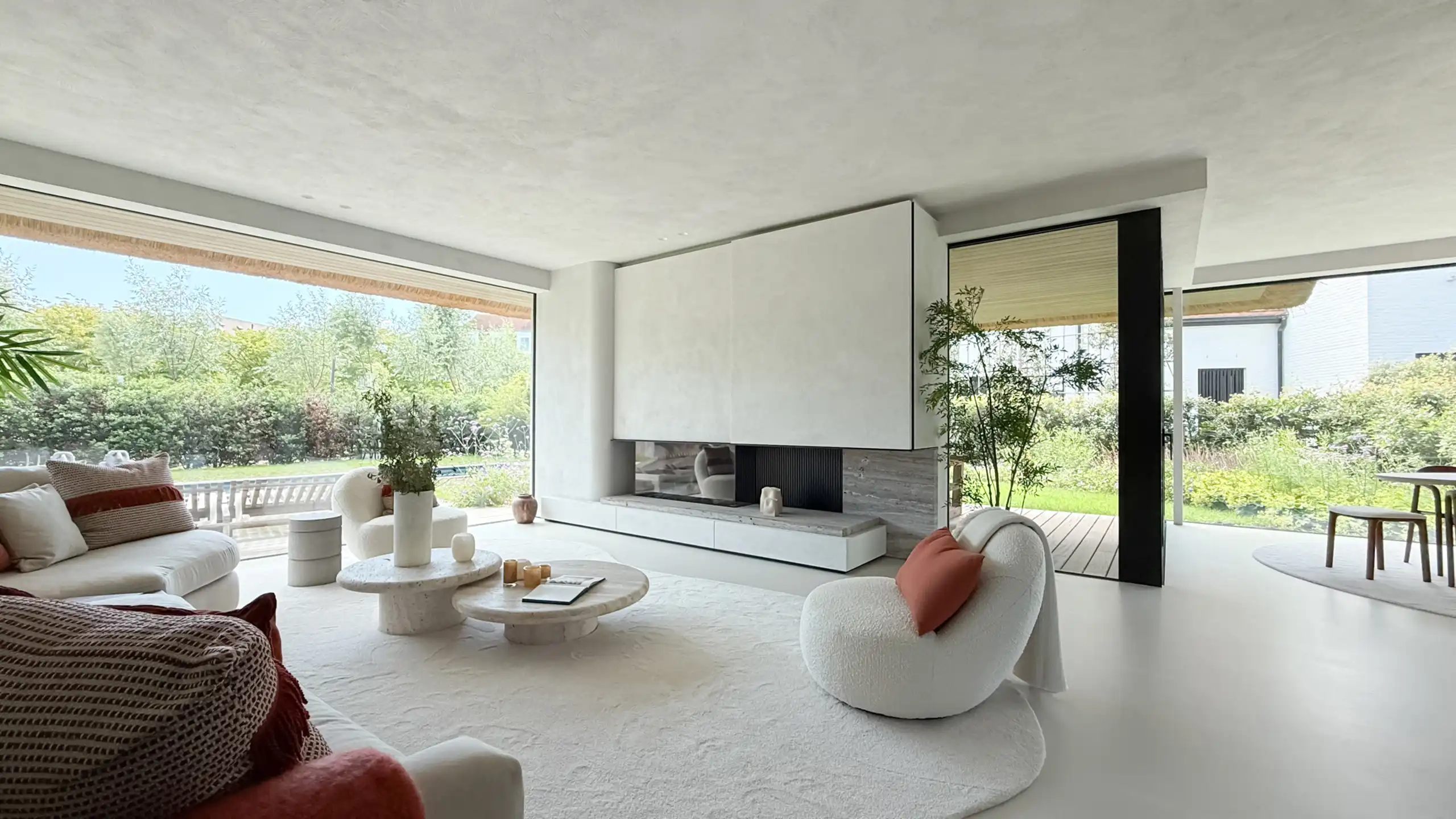 Nieuwbouwvilla met zonovergoten tuin en zwembad -Duinenwater foto 4