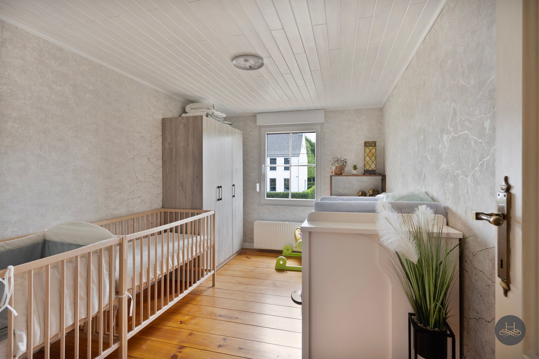 Karaktervolle woning met prachtige buitenruimte foto 16
