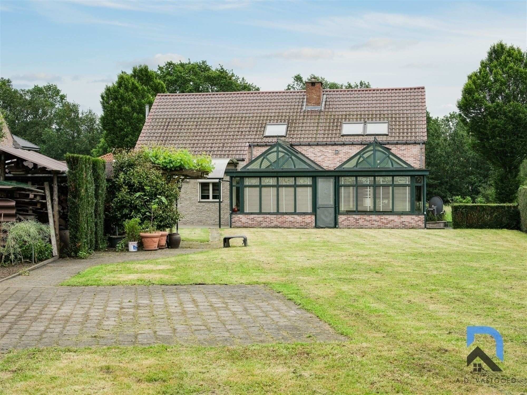 Prachtige woning op toplocatie met ruime tuin foto 37