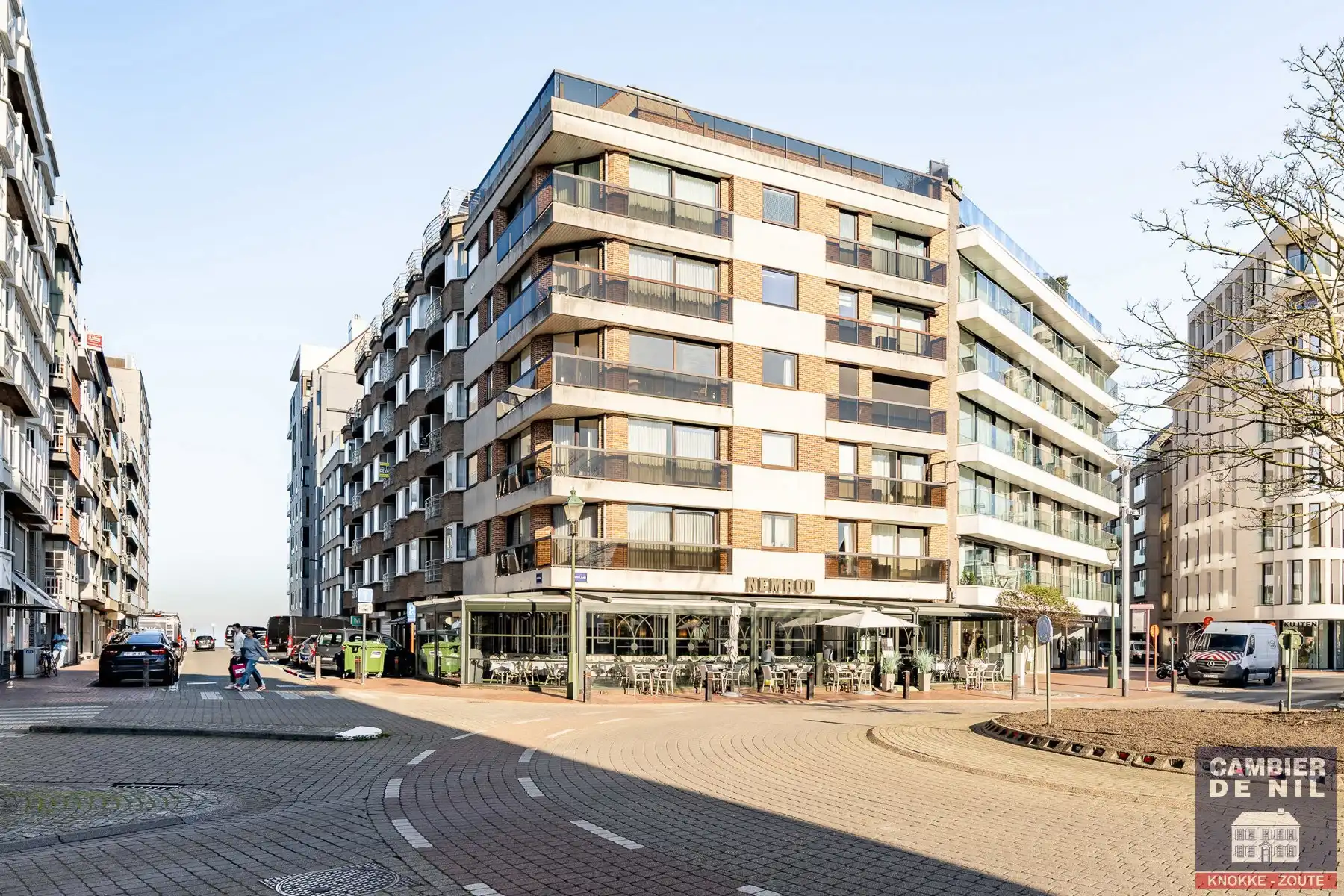 Gerenoveerd en gemeubeld appartement op toplocatie - Open zicht foto 13