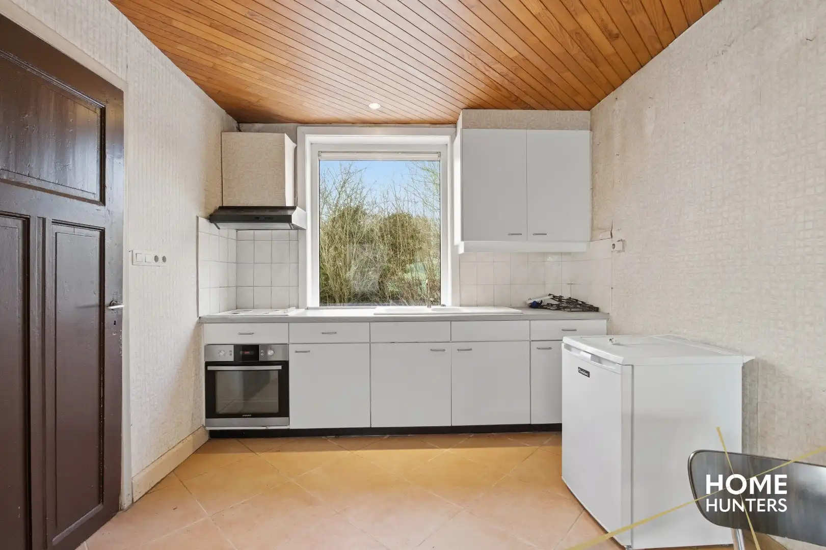 Unieke te renoveren hoeve op 14.188 m² met adembenemend zicht op de Kemmelberg foto 27