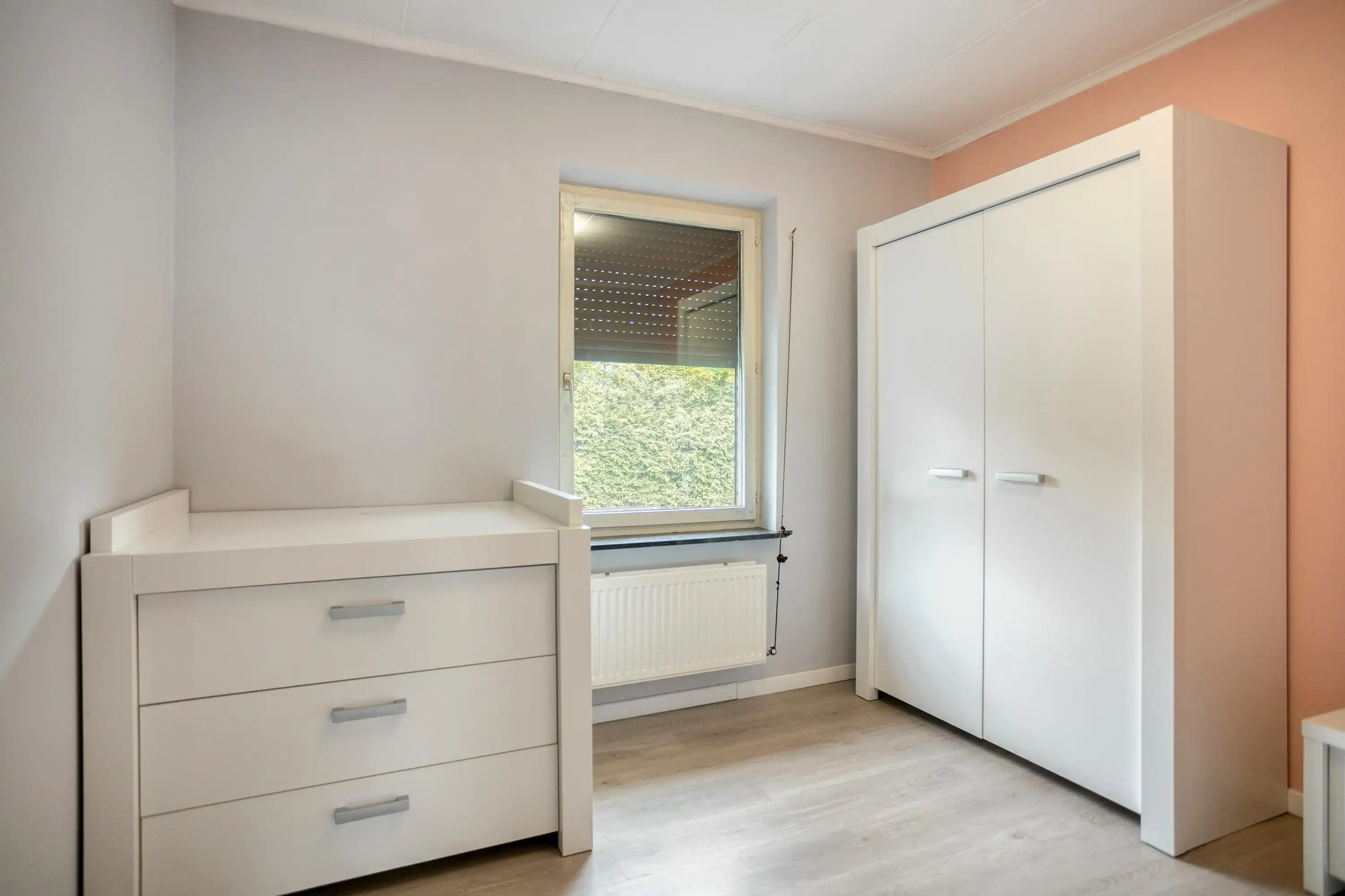 Halfopen gezinswoning met 4 slaapkamers in Genk foto 17