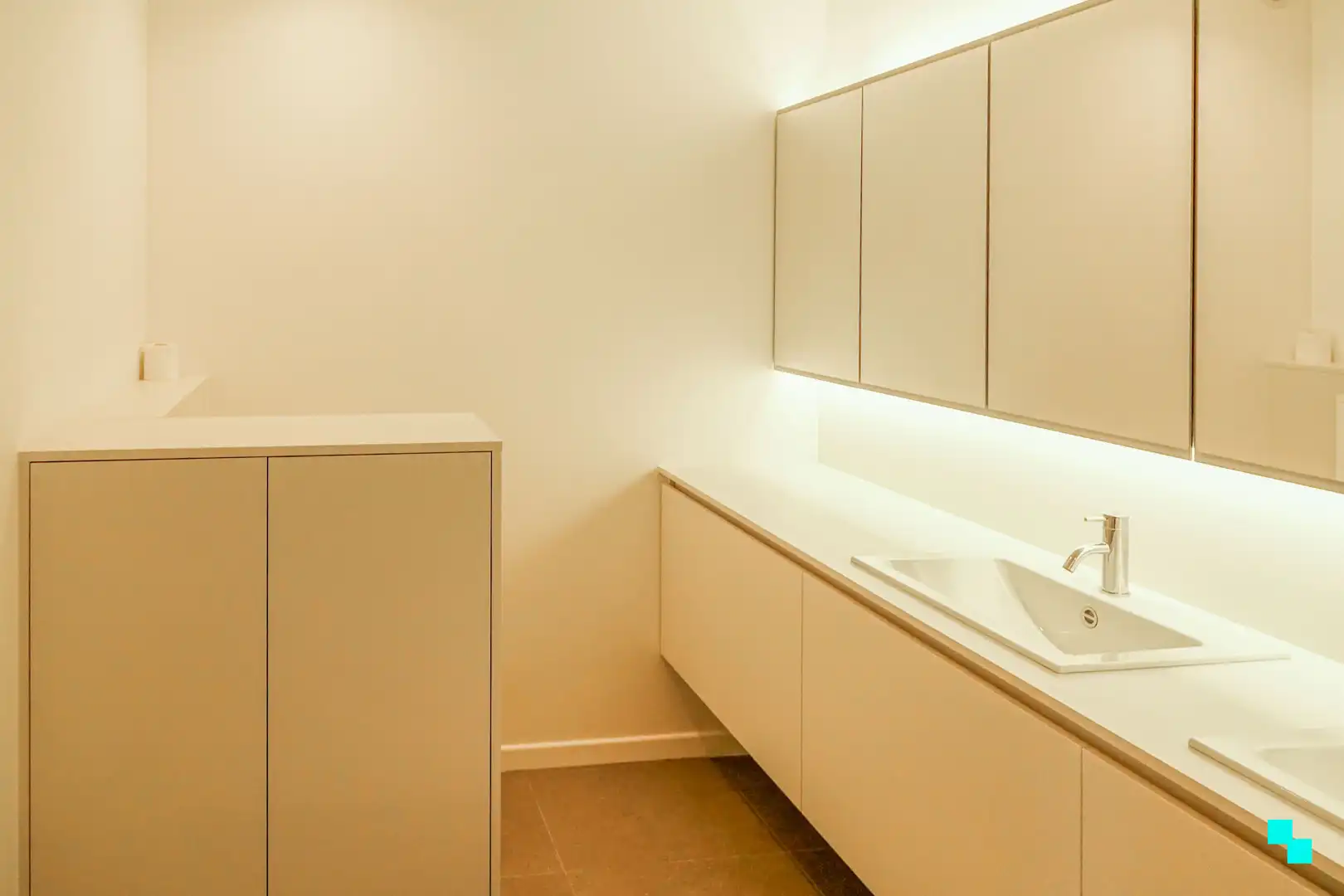 Tweeslaapkamer appartement op het gelijkvloers in het hart van Merelbeke foto 15