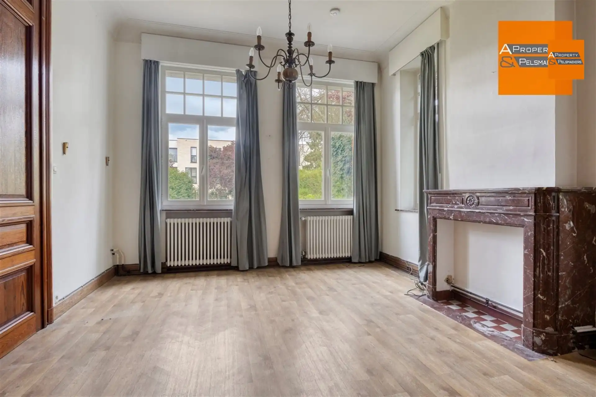 Ruim herenhuis met behoud van veel authentieke elementen  foto 10