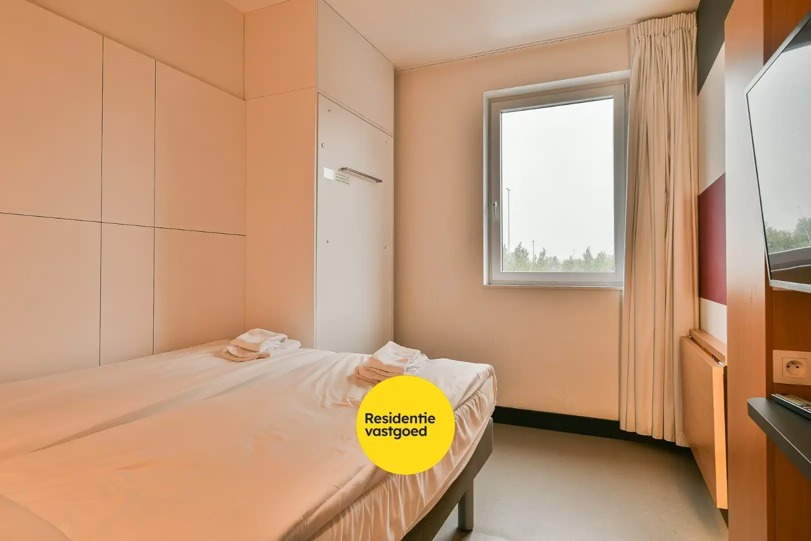 Unieke investeringskans: hotelkamer bij Klein Strand Jabbeke! foto 6