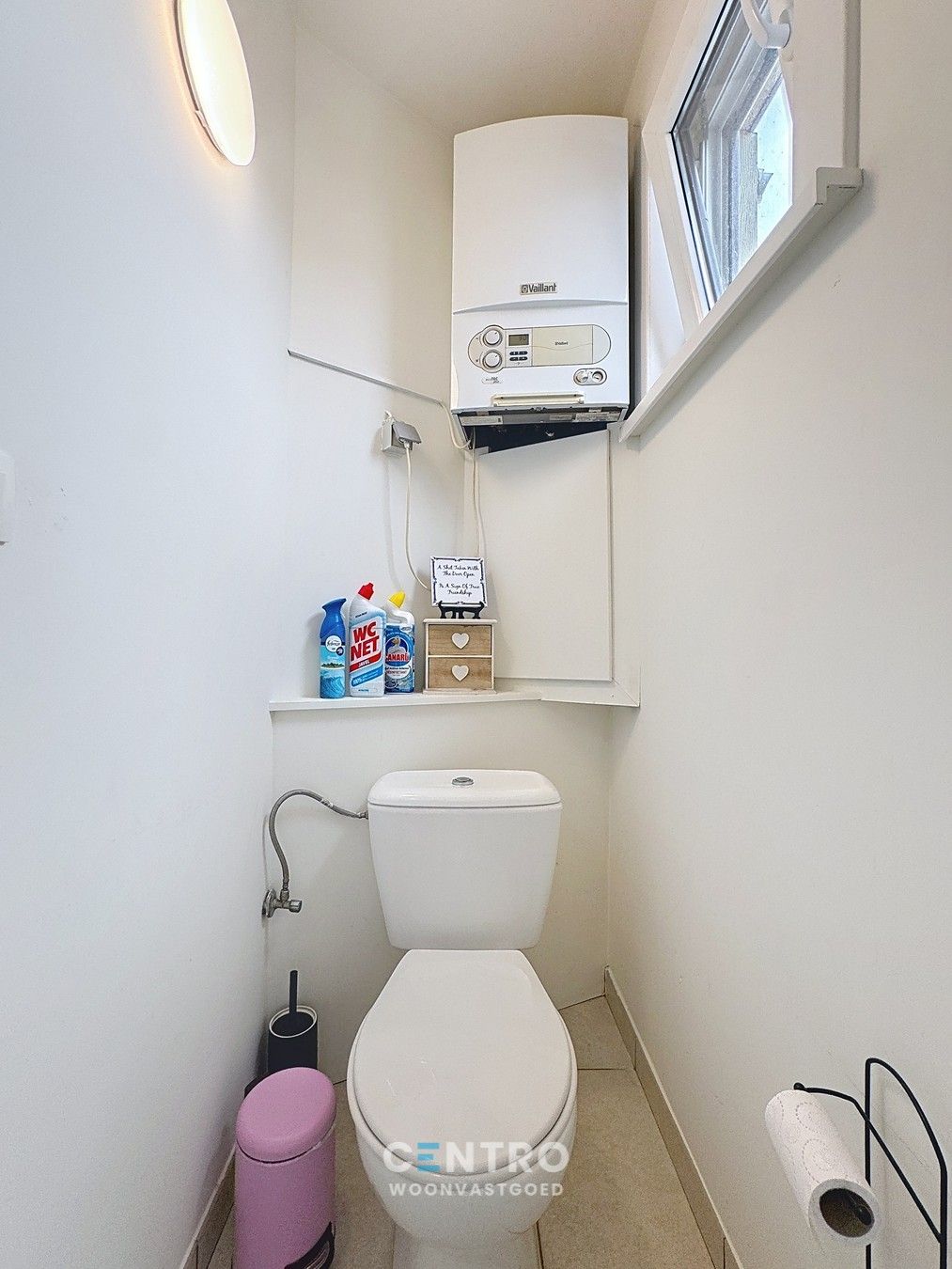 Opslagruimte met showroom en 3 verhuurde appartementen op 3.682m2! foto 31