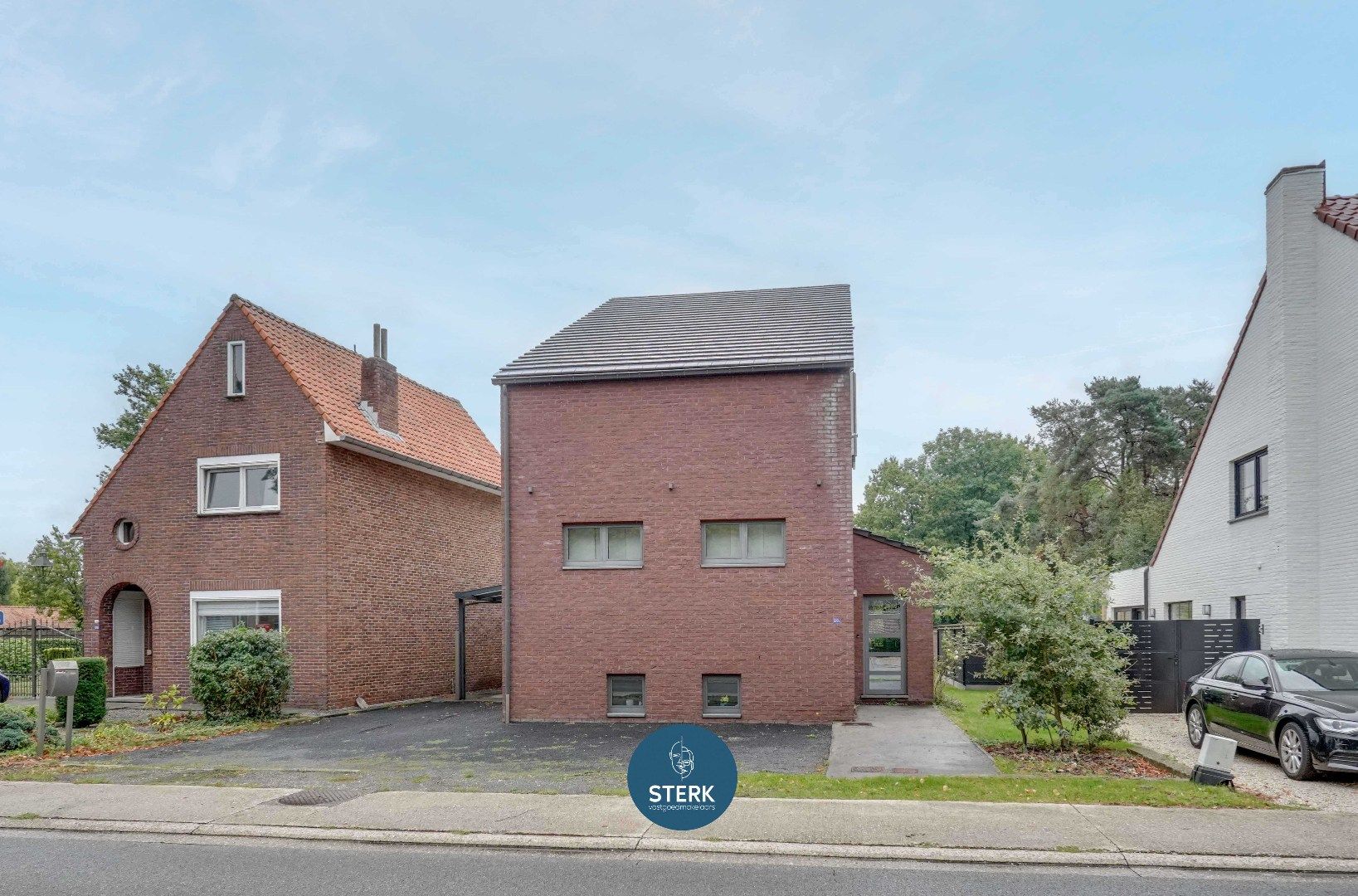 ()=>{if(producerUpdateValueVersion(node),producerAccessed(node),node.value===ERRORED)throw node.error;return node.value} Oude Baan 527 - A - 3630 Maasmechelen