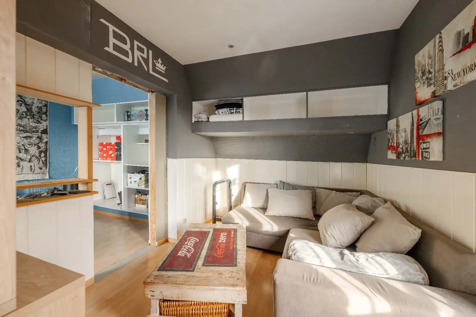 GROTENDEELS GERENOVEERDE GEZINSWONING 2006 MET 3 SLPKS EN TUIN foto 16