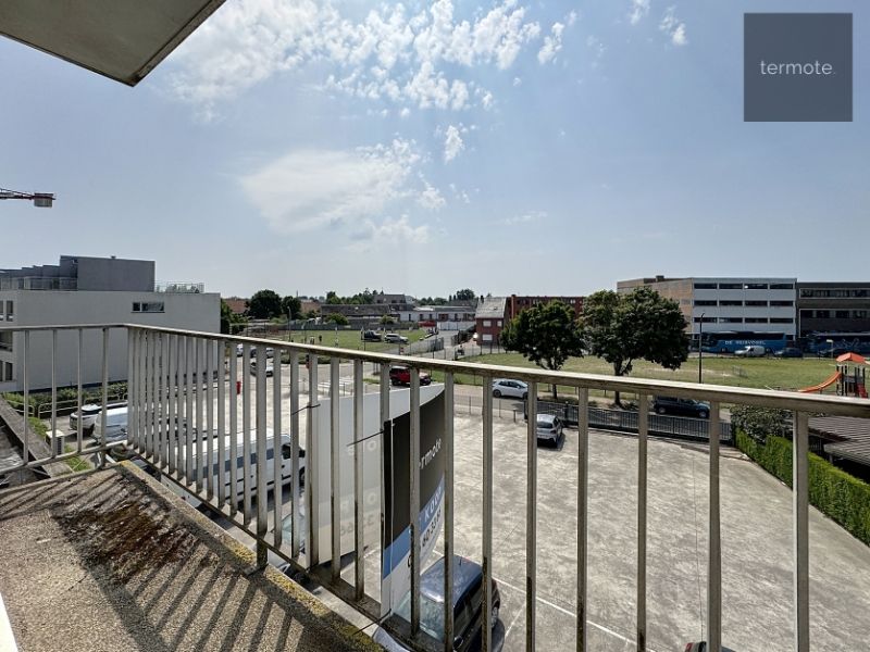 appartement foto {{pictureIndex}}