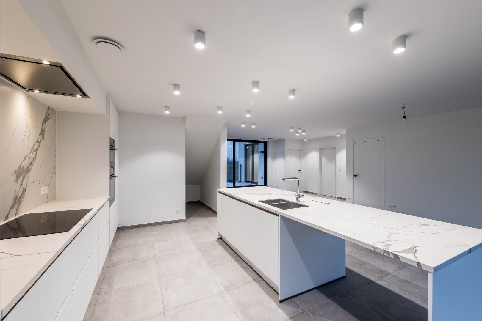 Luxueus appartement met een perfecte afwerkingsgraad foto 5