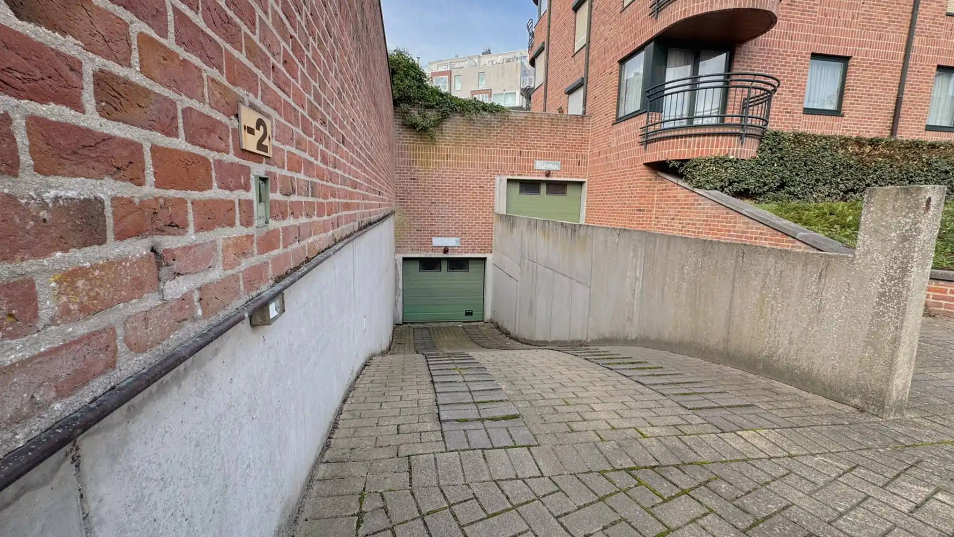 Garage te koop Meeuwenlaan 61 - 2 - 8660 De Panne