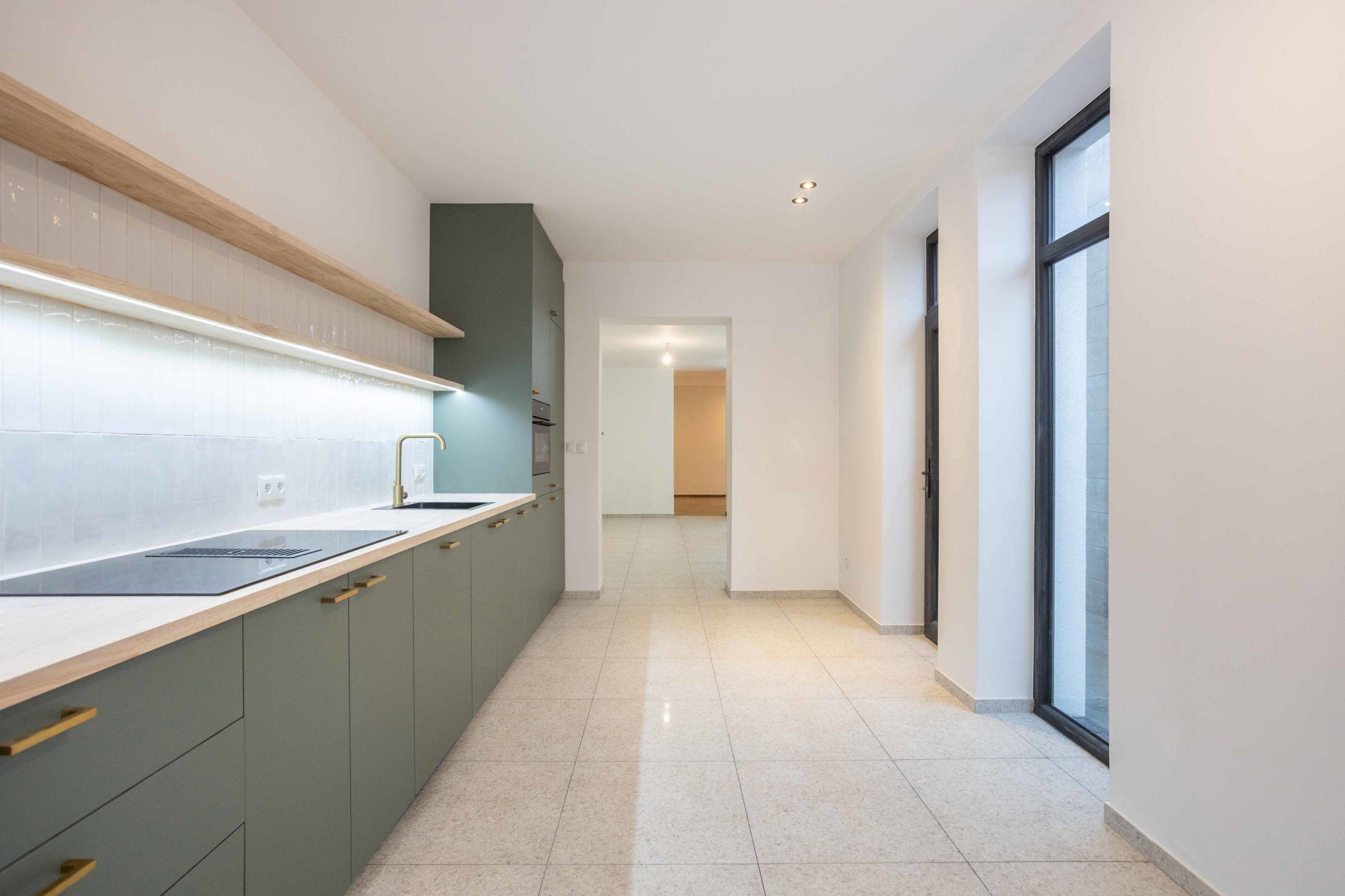 Energiezuinige woning met stadstuintje bij het centrum! foto 10