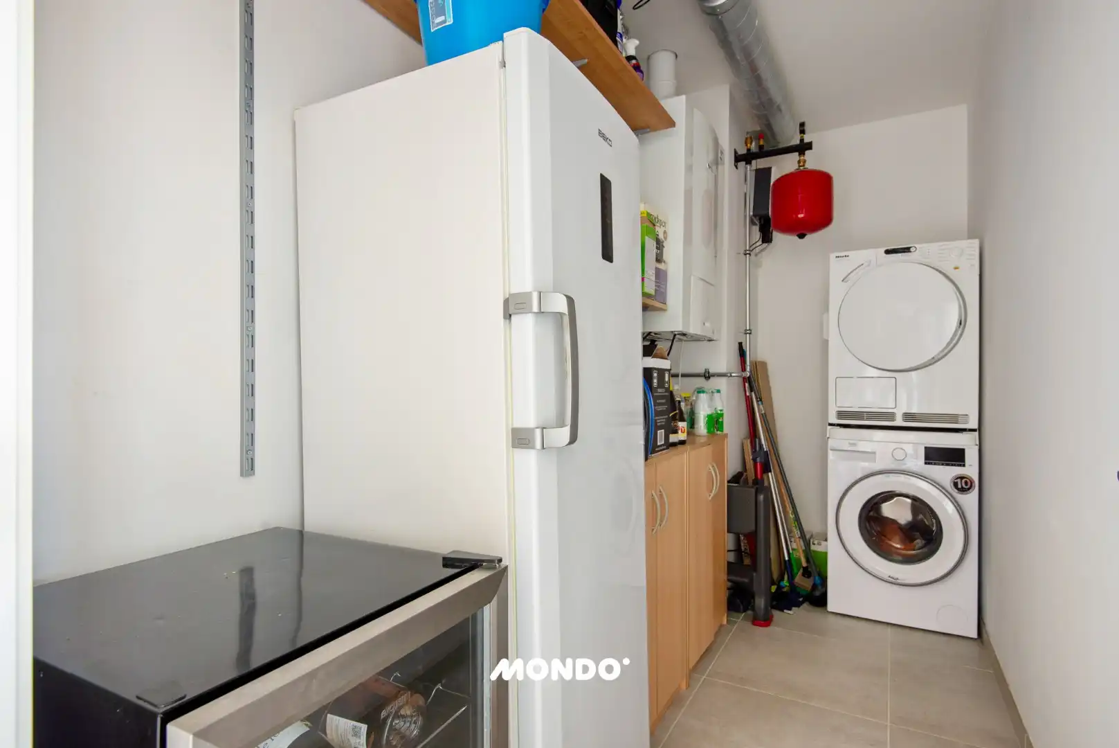 Lichtrijk 2 slaapkamerappartement met ruim terras en open zicht op de vaart foto 15
